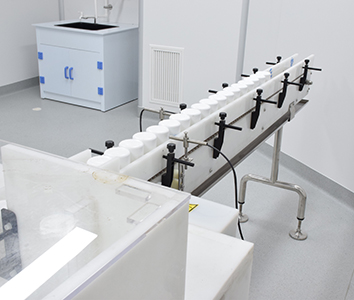 灌裝系統(tǒng)生產(chǎn)線(xiàn)定制